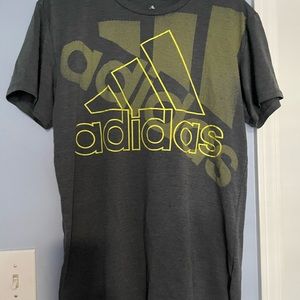 Mens XL Adidas T-Shirt
